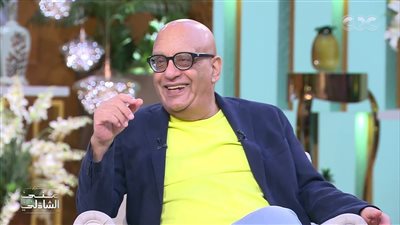 خيري بشارة: مش مهتم يكون لي مدفن.. وقلت لمراتي ادفن في أي حتة | فيديو