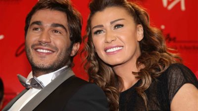 إصابة نادين الراسي بانهيار عصبي بعد تلقيها خبر وفاة شقيقها