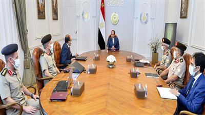 بسام راضي: الرئيس يوجه بمراعاة التعرف على متطلبات وآراء المواطنين عند إنشاء مجمعات الأسواق النموذجية وكذلك بالنسبة لأى أنشطة خدمية أخرى تقوم بها الدولة داخل الأحياء السكنية