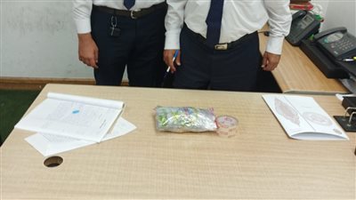 ضبط محاولة تهريب كمية من مستلزمات طب الأسنان بمطار برج العرب