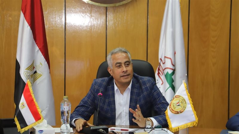 وزير القوى العاملة