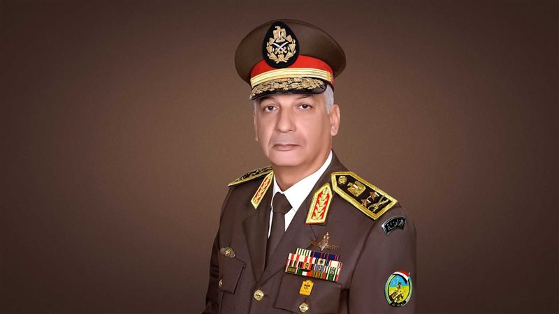وزير الدفاع 