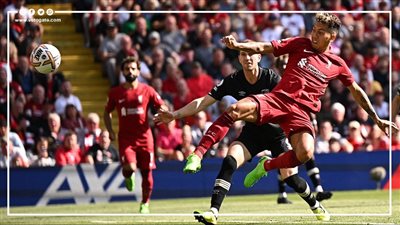 عقبة جديدة تهدد استئناف مباريات الدوري الإنجليزي 