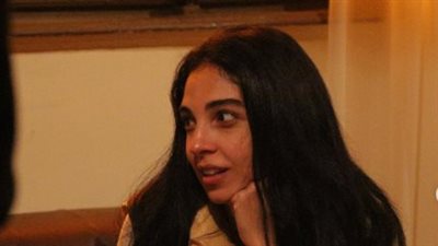 سلمى أبو ضيف تعلن عن حملها بطفلتها الأولى 