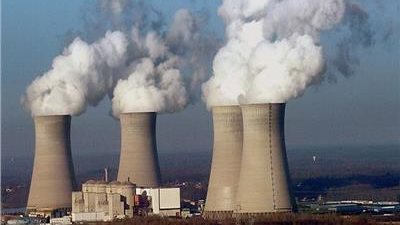 روسيا تبدأ بناء مفاعلين نوويين في المجر