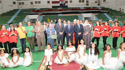 محافظ الدقهلية يشهد حفل توزيع أجهزة 100 عروس بمشاركة مؤسسة حياة كريمة