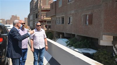 محافظ القليوبية يتفقد أعمال إزالة المباني المتعارضة مع توسعة الطريق الدائري 