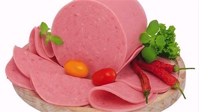 طريقة عمل اللانشون باللحم وبالفراخ زي الجاهز