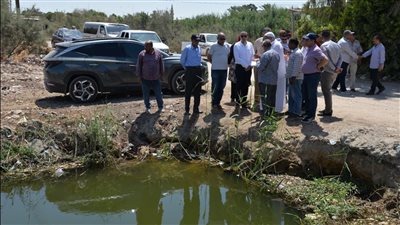 نائب محافظ الإسماعيلية يكلف بتطهير مصرف الملاريا | صور 