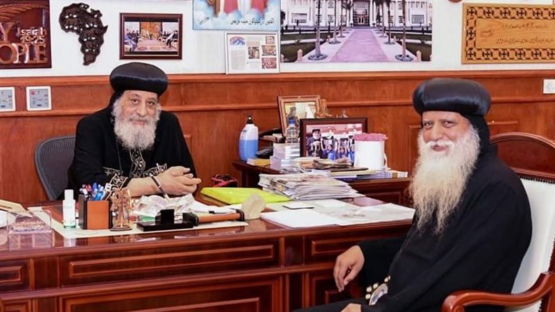 البابا تواضروس ونيافة