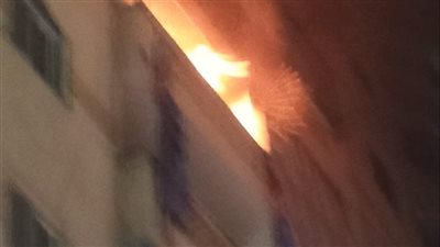 بعد وفاة الأم في حريق.. مواطن ينقذ أبناءه الثلاثة بإلقائهم من الطابق الخامس بالعجمي