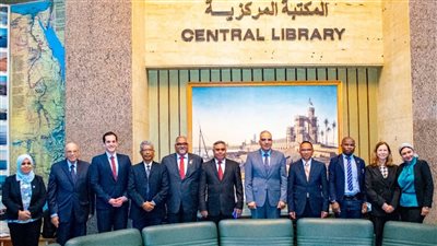 سويلم يبحث مع وزير المياه بمدغشقر تعزيز التعاون بين البلدين