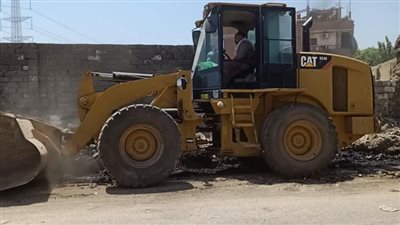 حملات مكثفة للنظافة ورفع تراكمات القمامة بـ 5 مراكز بالمنيا