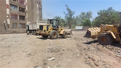 إطلاق حملة لرفع المخلفات والقمامة من طريق الفتح - ساحل سليم بأسيوط 