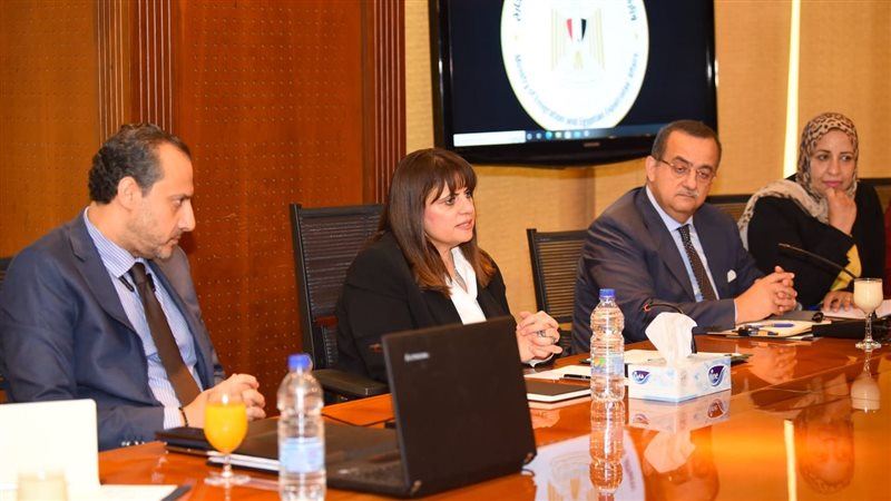وزيرة الهجرة تؤكد