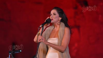 تانيا صالح تتألق في مهرجان القلعة | فيديو وصور
