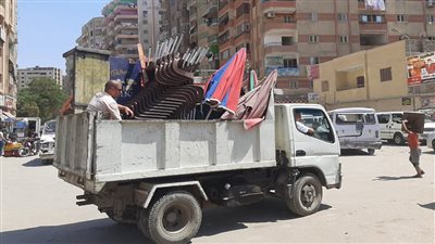 حي الدقي يشن حملات لصيانة الطرق ورفع الإشغالات والتعديات