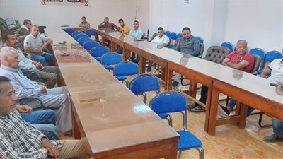  أصحاب مزارع الدواجن والمجازر بالوادي الجديد يشاركون بندوة السلامة والصحة المهنية