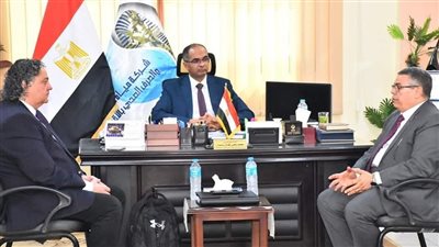 الإسكان: برنامج الصرف الصحي المتكامل يهدف لتوصيل الخدمة لـ10 قرى في الأقصر