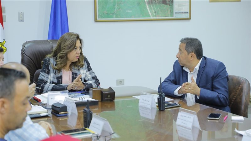 محافظ دمياط تتابع