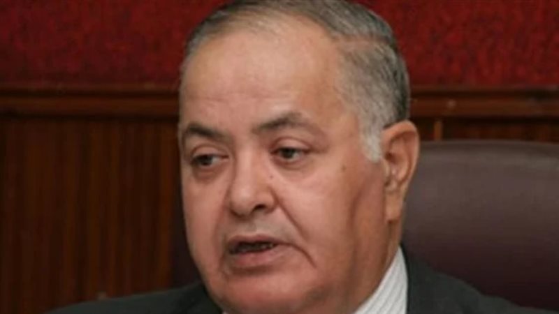 الدكتور محمود عبد