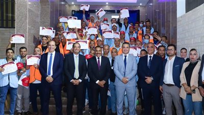 بالصور.. تخريج  100 متعاف جديد من تعاطى المخدرات بمركز العزيمة لصندوق مكافحة وعلاج الإدمان بمطروح 