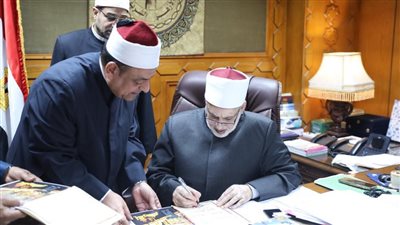 وكيل الأزهر يعتمد نتيجة الدور الثانى لشهادات القراءات 