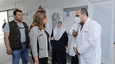 محافظ دمياط تتابع سير العمل بمستشفى عزبة البرج المركزى.. صور 