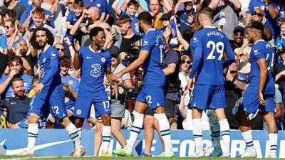 الدوري الإنجليزي.. تشيلسي يفوز في الدقائق الأخيرة على وست هام 2/1