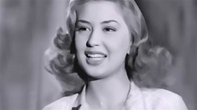 كاميليا.. فرس جامحة تلاعبت بالملك ورشدي أباظة.. وأحمد سالم وهبها ليوسف وهبي بـ 3 آلاف جنيه 