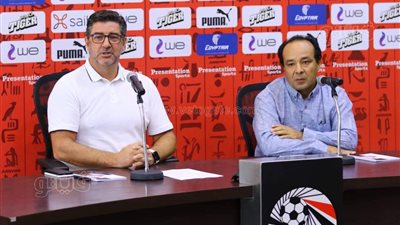 رد صادم.. فيتوريا يفاجئ الجميع حول ضم مدرب مصري لجهازه المعاون