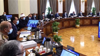 قبل أيام من تطبيقها.. المواعيد الجديدة لغلق المحلات والكافيهات والمطاعم 