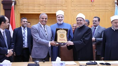مجلس جامعة الأزهر يهنئ وزير التعليم ويكرم المحرصاوي وعبد الجواد 