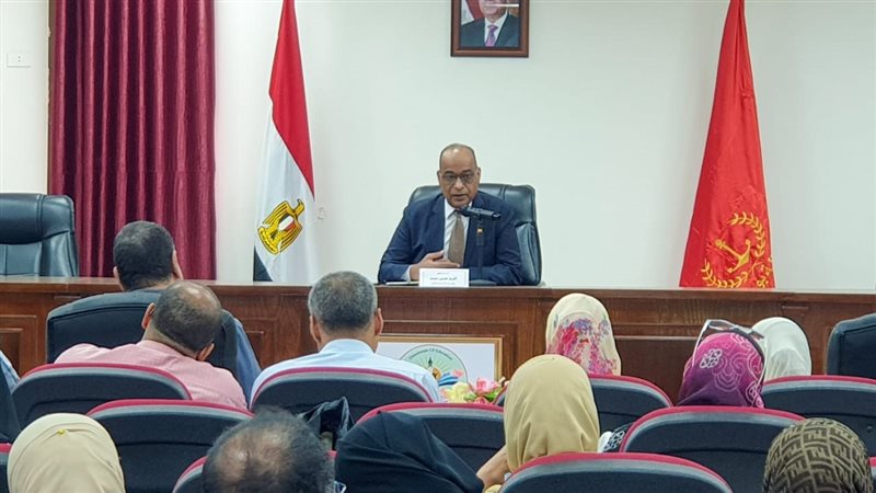 جانب من اجتماع وكيل