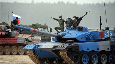 روسيا تبدأ مناورات عسكرية كبيرة بعيدا عن خط المواجهة الأوكراني.. ما الرسالة