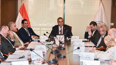 الصحة: نسعى لإنشاء تحالف يضم أفضل المستشفيات لاختراق أسواق السياحة العلاجية