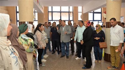 محافظ أسيوط يزور المدرسة اليابانية استعدادا للعام الدراسي 
