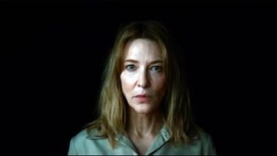 ست دقائق من التصفيق لأبطال فيلم TAR بعد عرضه في فينيسيا | فيديو 