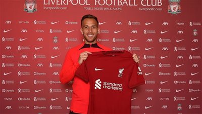 رسميا.. ليفربول يضم البرازيلي ميلو