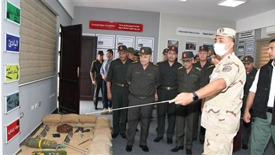بعد حصوله على المركز الأول للمعاهد التعليمية.. رئيس الأركان يتفقد معهد المهندسين العسكريين 