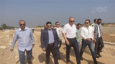 وزير الري يتفقد أعمال رفع كفاءة مخر سيول سنور شرق النيل بني سويف