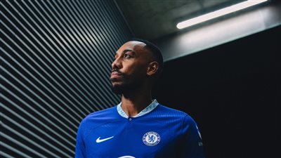 تشيلسي يكشف عن قميص أوباميانج