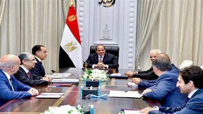 الرئاسة في أسبوع.. الرئيس يؤكد دعم مصر الكامل لأمن واستقرار العراق وسلامة شعبه.. ويبحث مع رئيس إيني مجالات استكشاف وإنتاج الغاز والبترول والتعاون مع الجانب اليوناني لتنفيذ مشروعات إنتاج الكهرباء