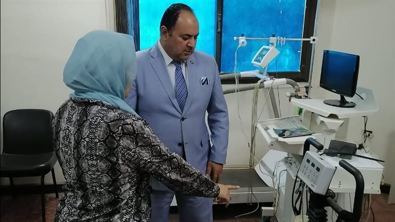 أحمد الشيخ يتفقد