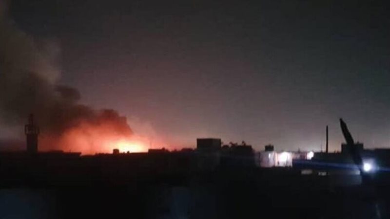 انفجار في مصفى للنفط