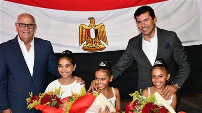 وزير الرياضة ومحافظ بورسعيد يفتتحان بطولة الجمهورية للشركات