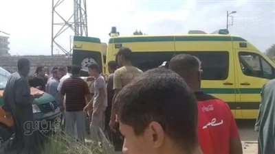 مصرع شخص وإصابة آخر في تصادم توك توك بجرار زراعى بطريق 