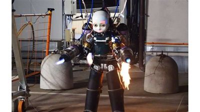 الحبس سنتين وغرامة مليون درهم لكل من استخدم الروبوتات لنشر أخبار مزيفة بالإمارات