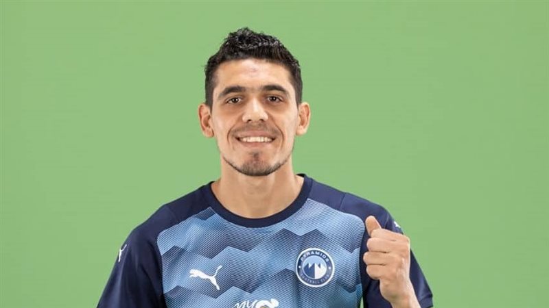 محمد حمدي يمدد عقده