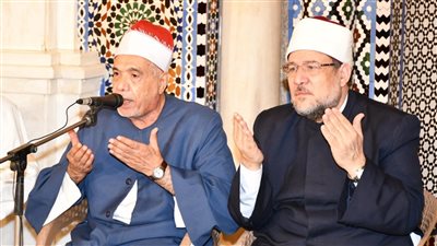 وزير الأوقاف بعد حضور مقرأة كبار القراء: هذا يوم من أيام الله 